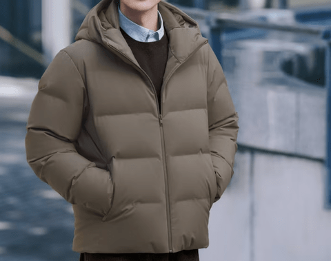 【悲報】ユニクロの古着が売上好調。日本人さん落ちるとこまで落ちる