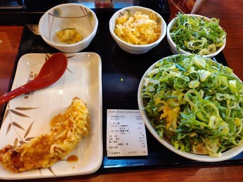 【画像】昔の丸亀製麺、60円で腹いっぱいになれた模様😂