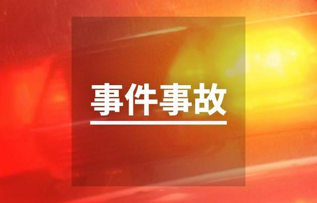 【練馬区】2歳児がフォークリフト下敷き、運転の祖父「つめに孫を乗せていた」