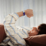 今日スマートバンド届くけど睡眠の質良くなるのかね