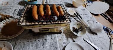 【画像】独身ワイ、独り寂しく七輪焼き肉