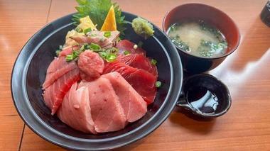 静岡にマグロ食べに行きたいんやが🥺