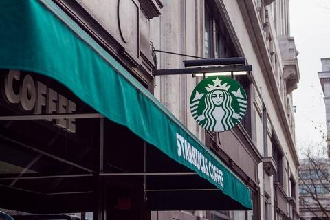 【悲報】スターバックス、AI在庫管理ツールがミス多発で9カ月で廃止