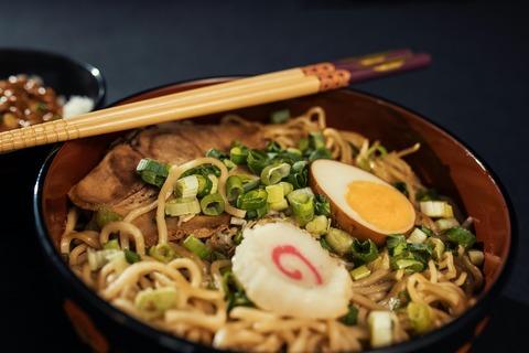 【悲報】ワイ40代独身おっさん、ゲーム風俗酒ラーメンに飽きてしまう