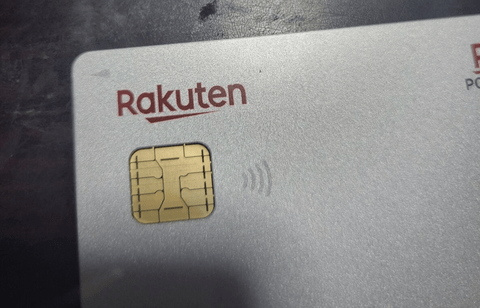 現金からクレジットカード払いデビューしたんだけどコンビニやスーパーの買い物はどうやって支払ってる？