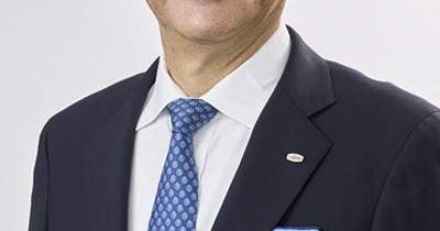 富士通会長が女性関係で辞任wwww