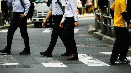 【社会】「男は年収が高ければ、おじさんでも結婚できる」は大間違い…年齢×年収別で見えた「恋愛獲得数」の残酷な実態