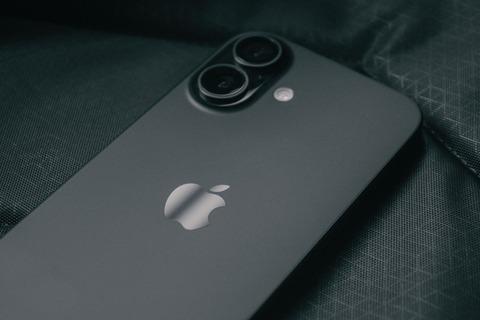 【悲報】スマホ端末の平均価格、メモリー価格高騰で初の8万円超え。ありがとう自民党