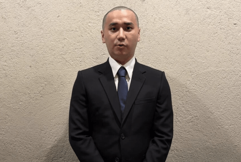 【悲報】こめおさん、丸刈りで謝罪