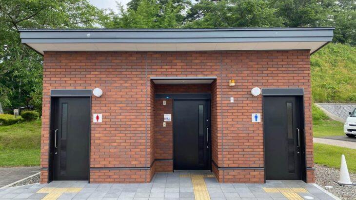 【ミステリー】札幌の公園トイレ54か所、蛍光管が無断でLEDに交換される