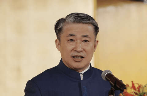 【悲報】首を斬る投稿の大阪総領事「日本は反中・嫌中の世界チャンピオン！」