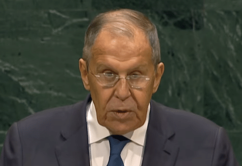 【悲報】ロシア外相「日本とドイツは軍国主義の道を歩んでいる」