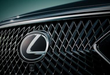 トヨタの次世代電気自動車(EV)､主要部品は中国メーカー 現地日本勢の失注相次ぐ