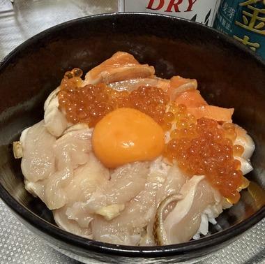 中秋の名月だから月見親子丼作った