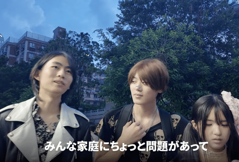 【悲報】中国板トー横の若者「未来なんてない」