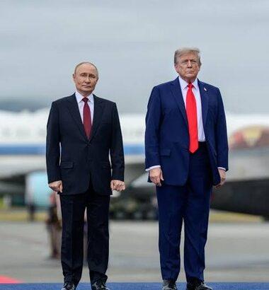 トランプ､ロシアからエネルギーを購入する国に関税を課す対ロ制裁法実施せず