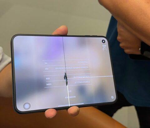 【悲報】iPhone Duo、展示機最短数時間で「ディスプレイ」が故障ｗｗｗｗｗ