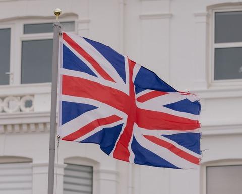 どうしてイギリス＞日本を認められない奴が多いんや？